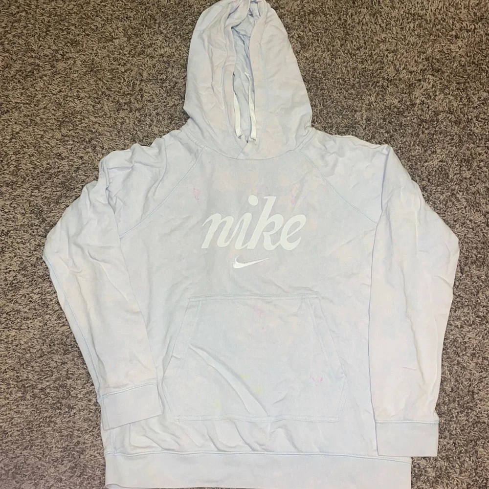 Nike sweatshirt